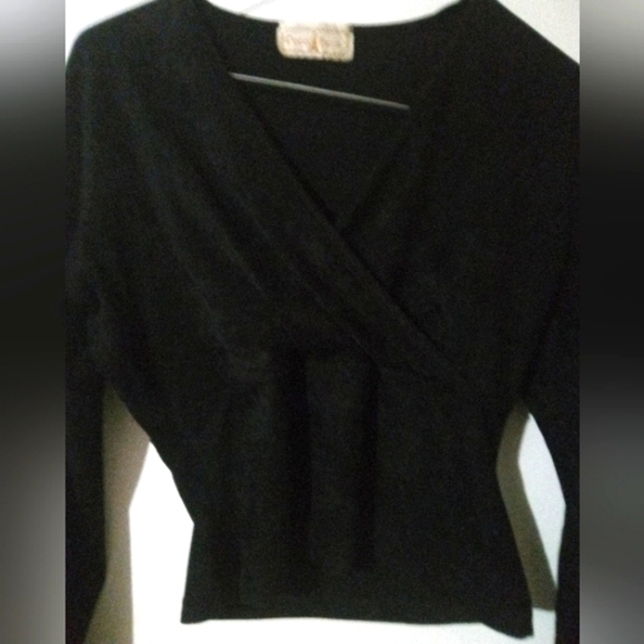 Beautiful Vintage "COCO PARIS" made in France faux suede long sleeve top blouse - Picture 7 of 7